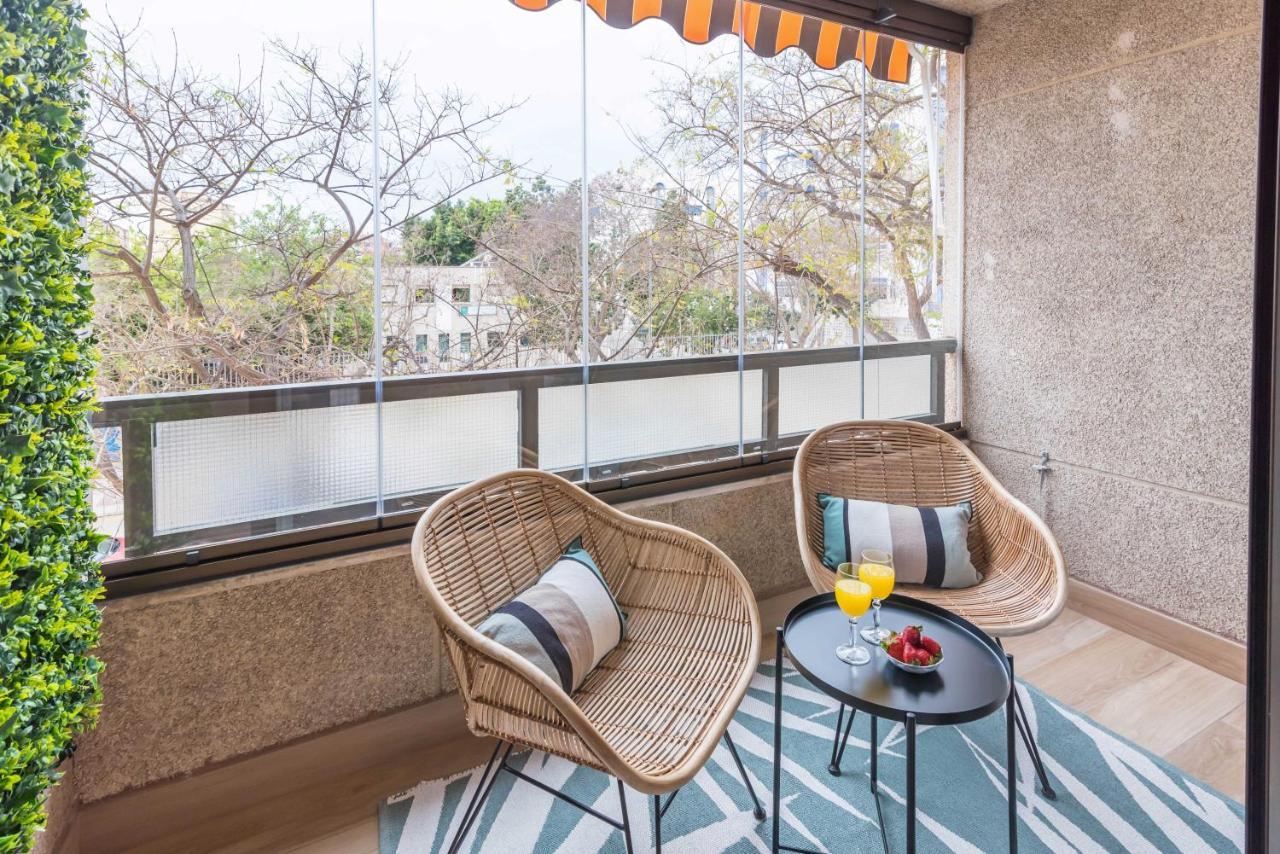 Premium Apartment & Free Parking By Ele Apartments Malaga Bagian luar foto